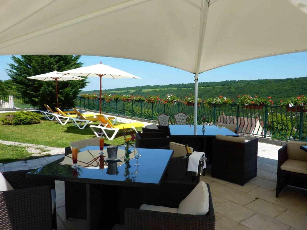 Auberge Du Camp Romain Chassey-le-Camp Exteriör bild